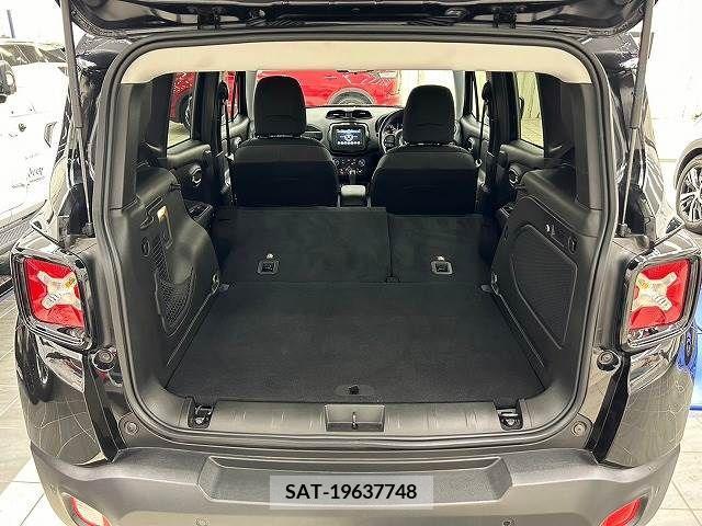 Jeep RENEGADE 2018-08 361948-10