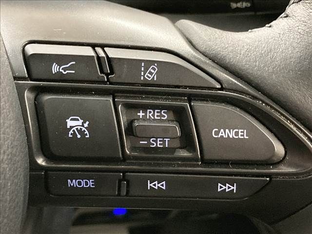 Toyota YARIS CROSS 2021-07 184491-5
