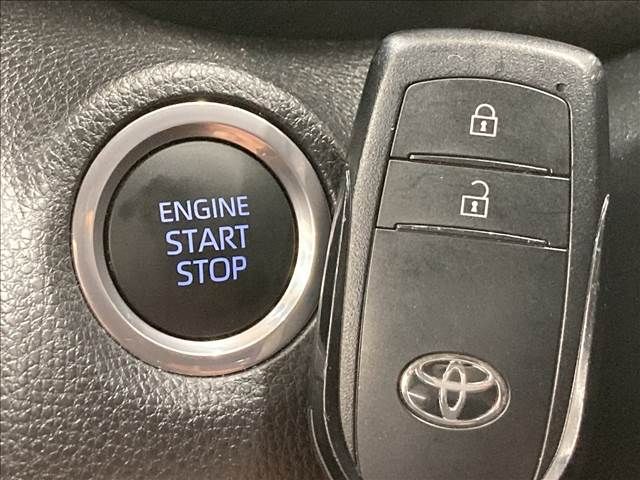 Toyota YARIS CROSS 2021-07 184491-10