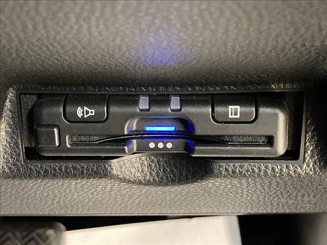Toyota YARIS CROSS 2021-07 184491-9