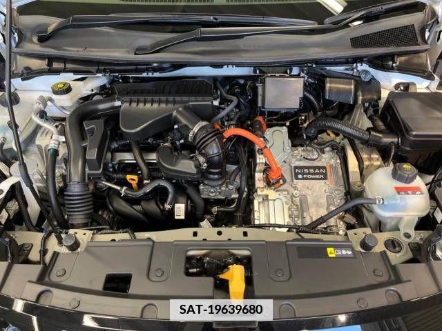 Nissan NOTE 2022-09 349813-18