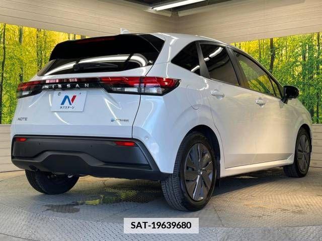 Nissan NOTE 2022-09 349813-17
