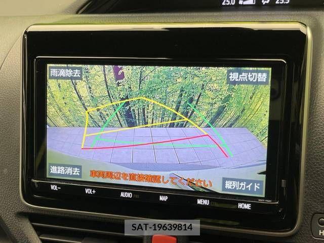 Toyota NOAH 2019-08 379485-4