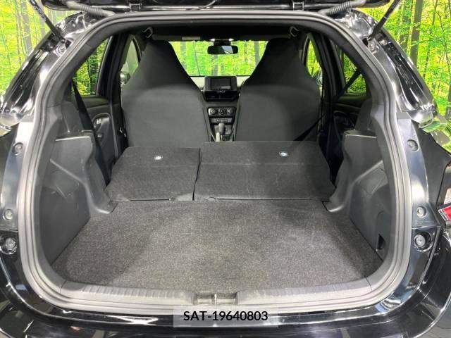 Toyota YARIS 2023-03 379765-10