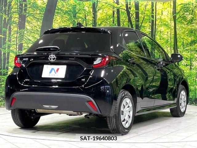 Toyota YARIS 2023-03 379765-17