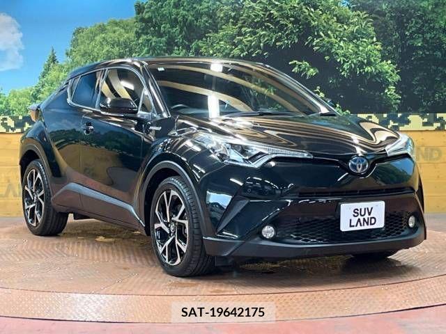Toyota C-HR 2017-02 322949-16