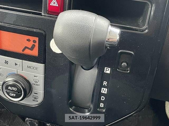 Toyota TANK 2019-08 223156-13