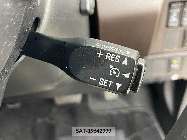 Toyota TANK 2019-08 223156-6
