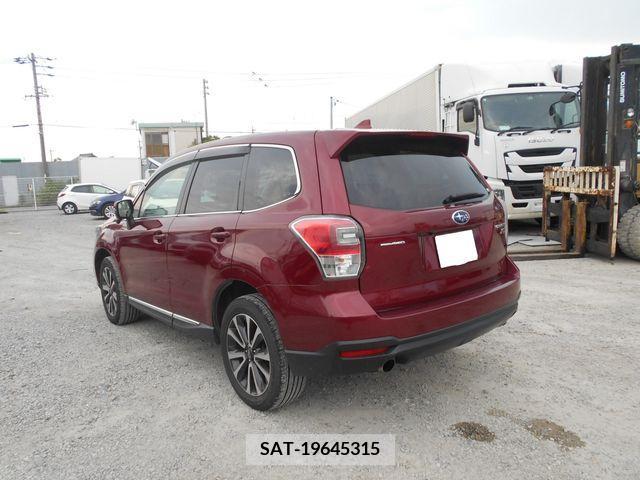 Subaru FORESTER 2018-02 338331-1