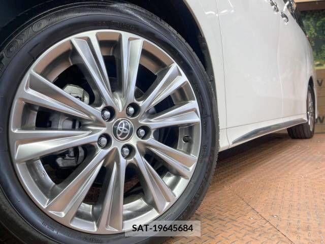 Toyota ALPHARD 2022-11 372105-14