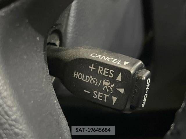 Toyota ALPHARD 2022-11 372105-6