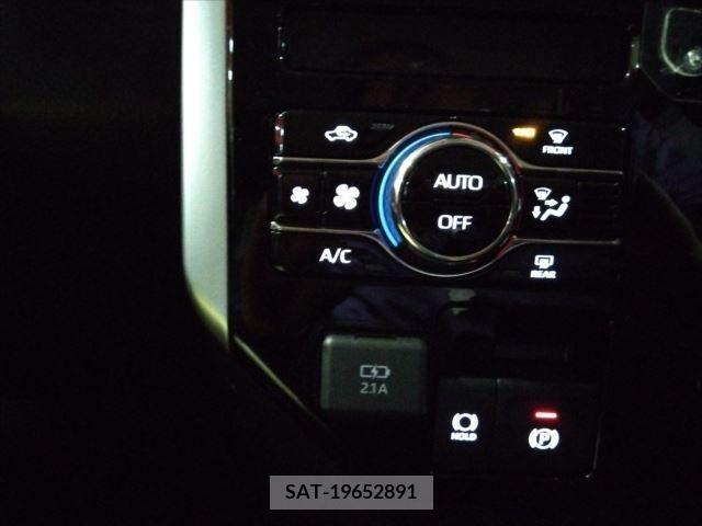 Toyota ROOMY 2021-11 208545-10