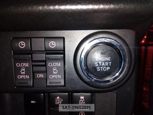 Toyota ROOMY 2021-11 208545-16