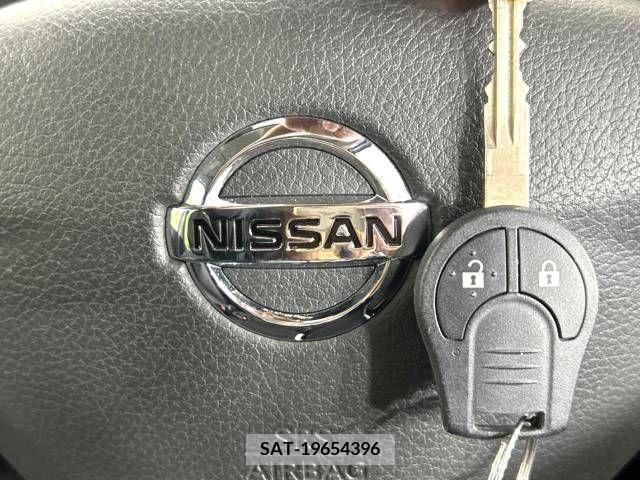 Nissan MARCH 2020-11 308074-5
