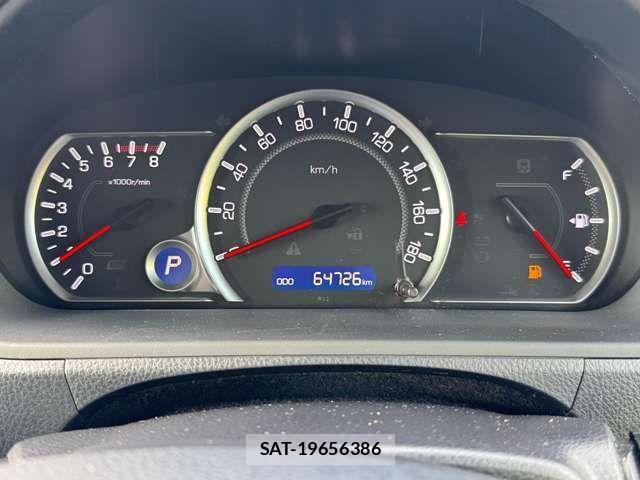Toyota NOAH 2016-01 449060-3