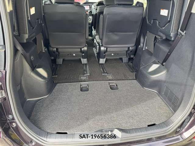 Toyota NOAH 2016-01 449060-12
