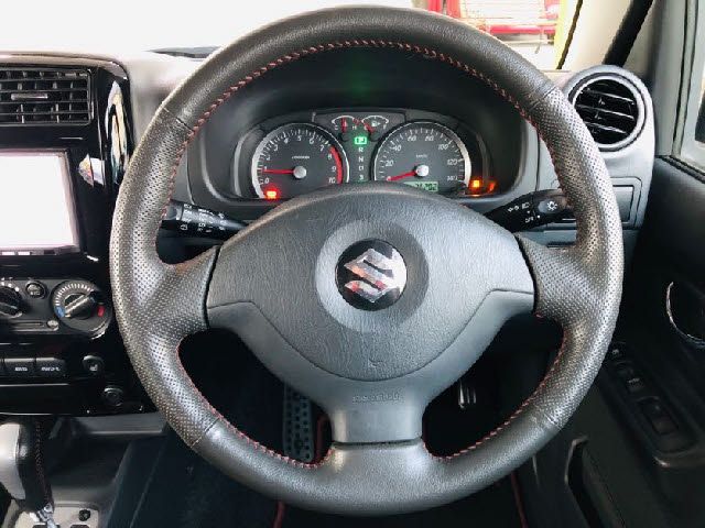 Suzuki JIMNY 2013-02 18859-13