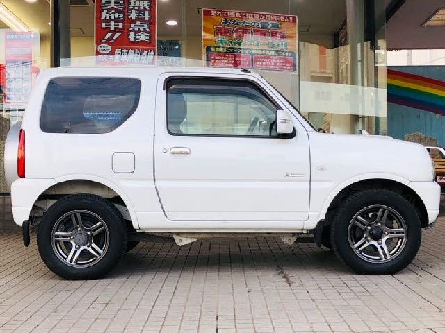 Suzuki JIMNY 2013-02 18859-4