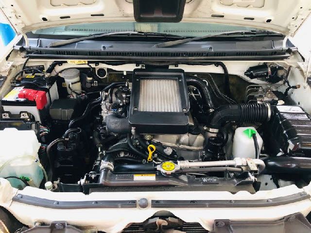 Suzuki JIMNY 2013-02 18859-27