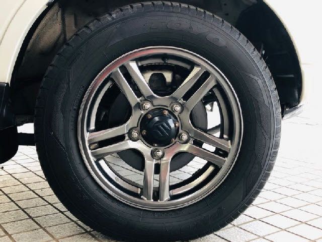 Suzuki JIMNY 2013-02 18859-26
