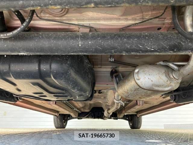 Suzuki LAPIN 2010-05 305546-19