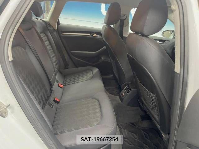 Audi A3 2014-02 328672-8