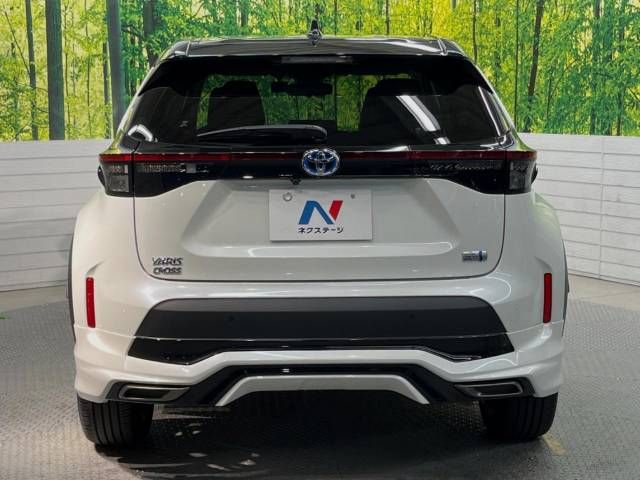Toyota YARIS CROSS 2021-09 27488-15