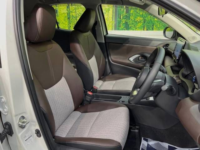 Toyota YARIS CROSS 2021-09 27488-8