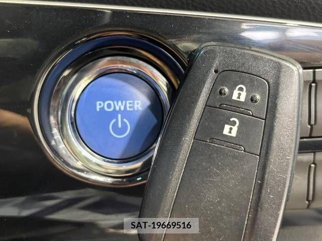 Toyota PRIUS 2017-12 342343-7