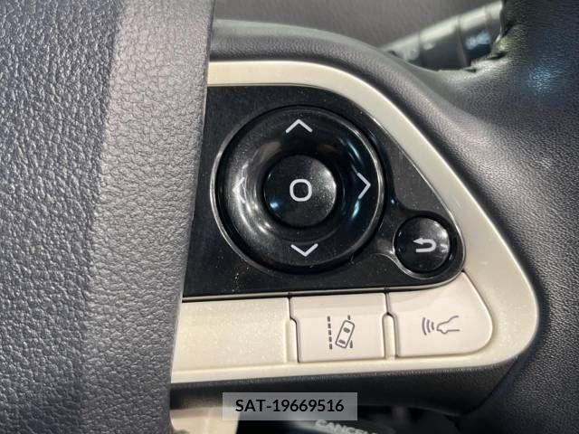 Toyota PRIUS 2017-12 342343-4