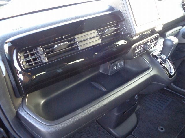 Honda N BOX CUSTOM 2021-07 24581-15