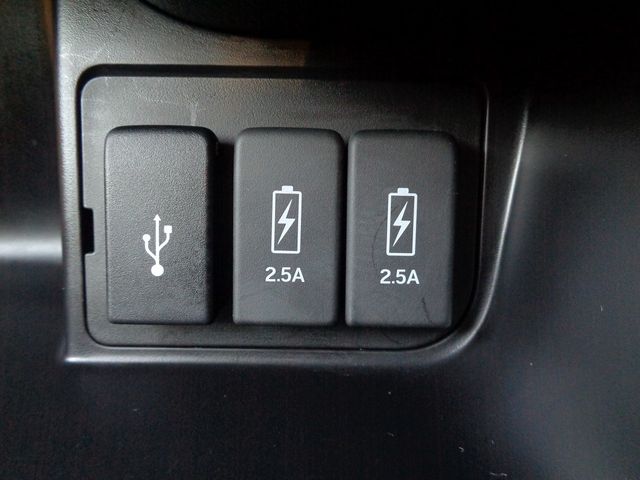 Honda N BOX CUSTOM 2021-07 24581-23