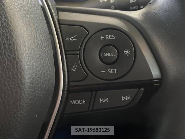 Toyota HARRIER 2022-10 313457-4