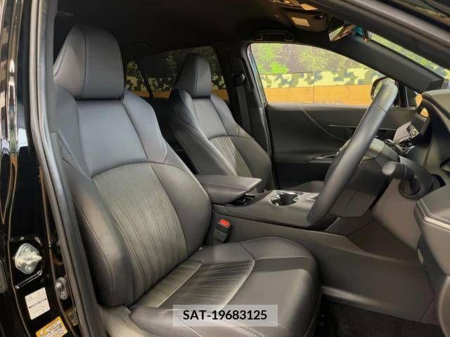 Toyota HARRIER 2022-10 313457-9