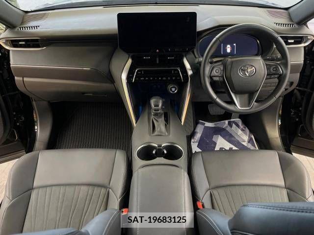 Toyota HARRIER 2022-10 313457-1