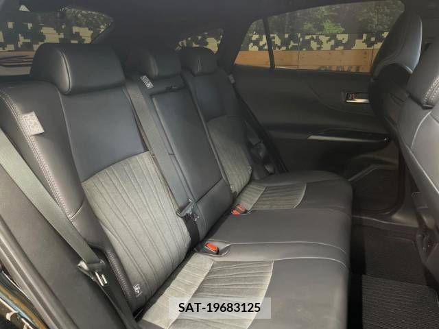 Toyota HARRIER 2022-10 313457-10