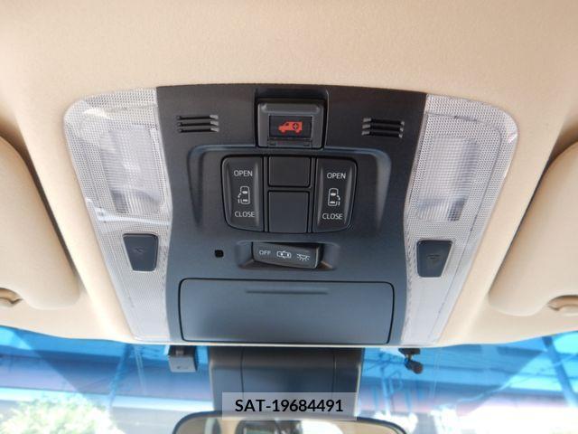 Toyota VELLFIRE 2019-03 347267-10