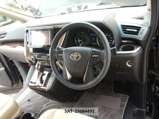 Toyota VELLFIRE 2019-03 347267-6