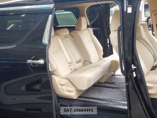 Toyota VELLFIRE 2019-03 347267-5