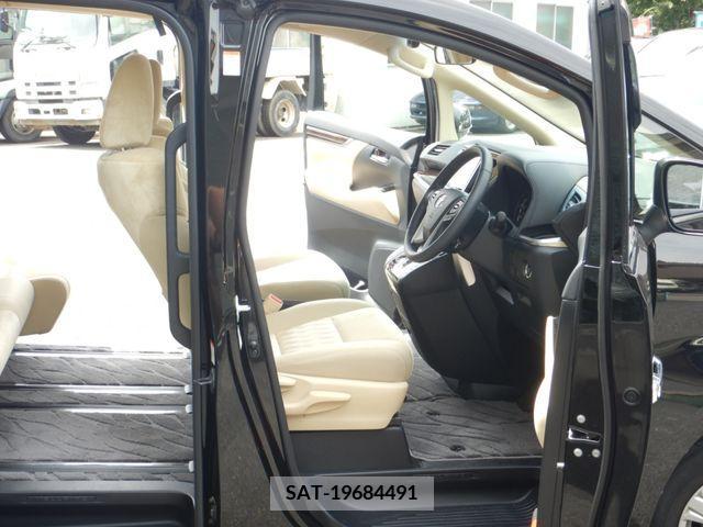 Toyota VELLFIRE 2019-03 347267-4