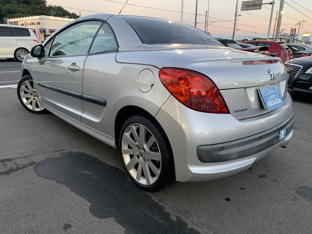 Peugeot 207 2009-02 5176-1