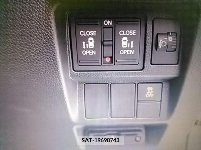 Honda STEP WGN 2022-09 315181-7