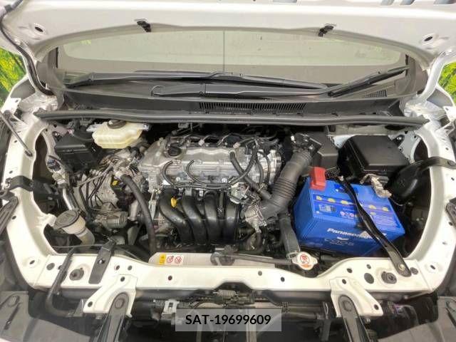 Toyota VOXY 2019-07 332240-19