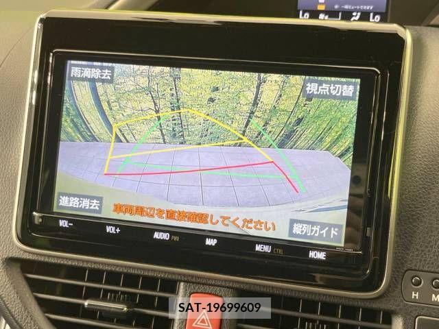 Toyota VOXY 2019-07 332240-5