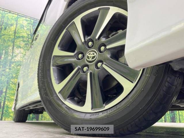 Toyota VOXY 2019-07 332240-14