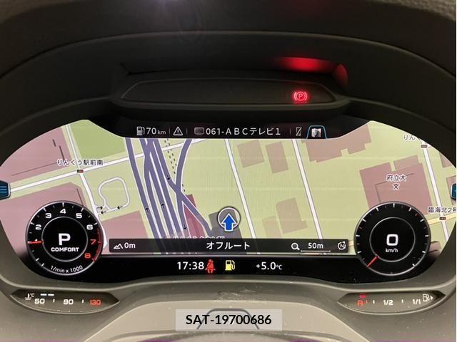 Audi Q2 2018-07 223501-8