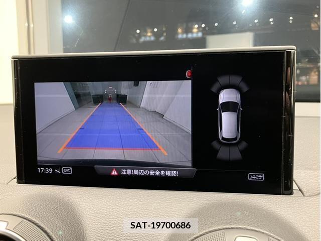 Audi Q2 2018-07 223501-10