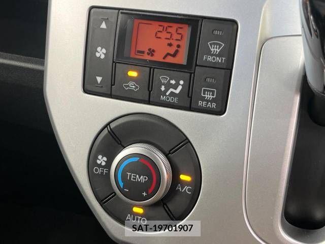 Daihatsu WAKE 2016-01 338894-8