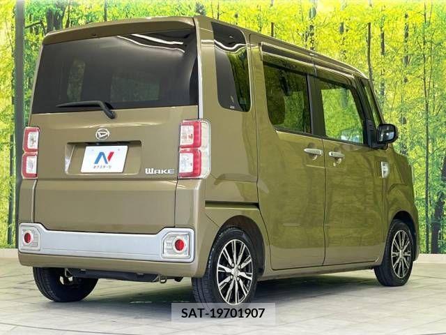 Daihatsu WAKE 2016-01 338894-18