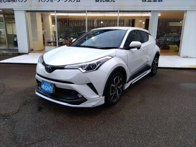 Toyota C-HR 2017-02 192784-0